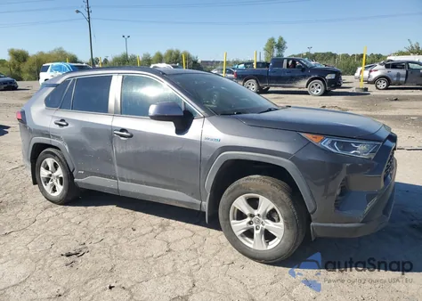 2020 Toyota Rav4 Xle from USA, damaged, VIN 2T3RWRFV3LW068354